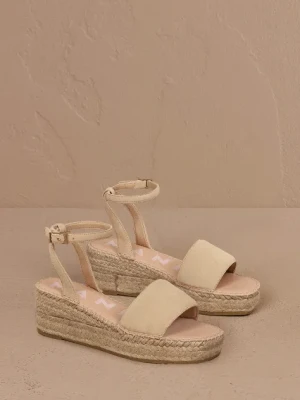 Manebi sandały zamszowe Platforms With Strap kolor beżowy M 1.1 WJ