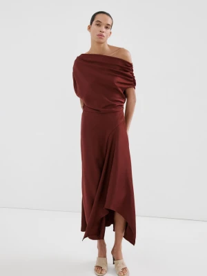 MANGO - Asymetryczna rozkloszowana sukienka burgund - - Kobieta