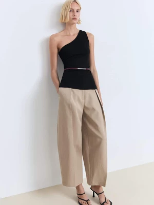 MANGO - Asymetryczny top z drapowaniem czarny - - Kobieta