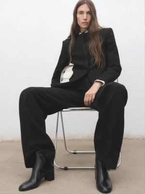 MANGO - Botki skórzane na obcasie klockowym czarny - - Kobieta