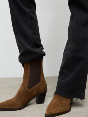 MANGO - Botki zamszowe z panelami i noskiem w szpic tabaczkowy brąz - - Kobieta