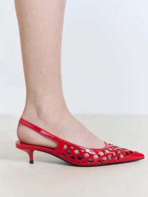 MANGO - Buty z ozdobnymi dziurkami na obcasie kaczuszka czerwony - - Kobieta