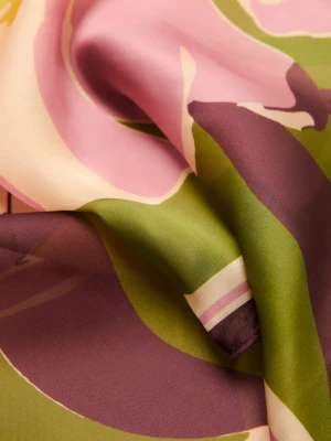 MANGO - Chusta z kwiatowym nadrukiem różowy - Rozmiar uniwersalny - Kobieta