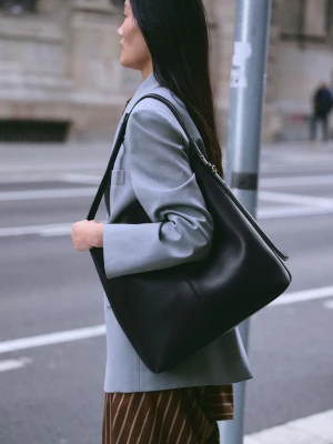 MANGO - Duża torba typu worek czarny - Rozmiar uniwersalny - Kobieta