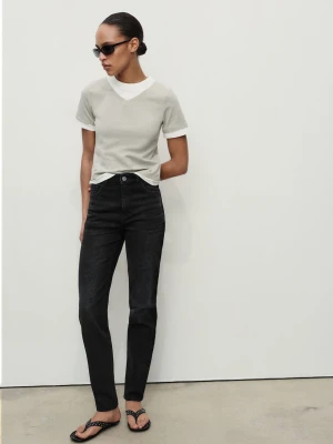 MANGO - Dżinsy Newmom comfort z wysokim stanem black denim - - Kobieta