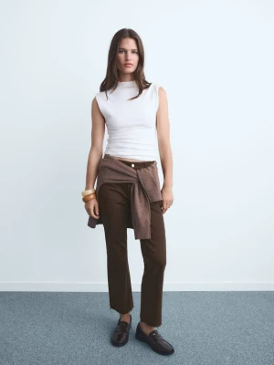 MANGO - Dżinsy Sienna flare crop czekoladowy - - Kobieta