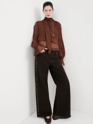 Jeansy wide leg z ćwiekami czekoladowy - Kobieta - - MANGO