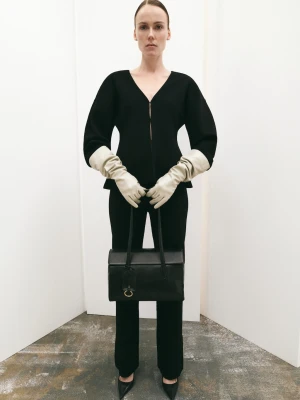 MANGO - Kardigan oversize z dekoltem w serek czarny - - Kobieta