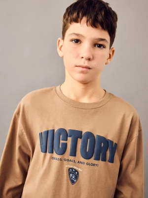 MANGO KIDS - Bawełniany wzorzysty t-shirt karmelowy brąz - lata - Dzieci