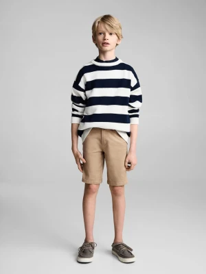MANGO KIDS - Bermudy o fasonie chinos z bawełny beżowy - - Dzieci