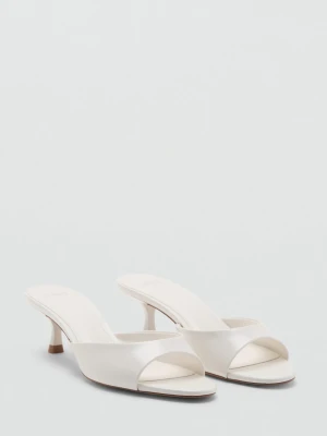 Klapki na obcasie kaczuszka biały - Kobieta - - MANGO