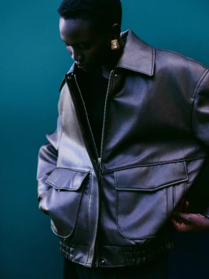 Kolczyki z kamieniami i teksturą złoty - Kobieta - Rozmiar uniwersalny - MANGO