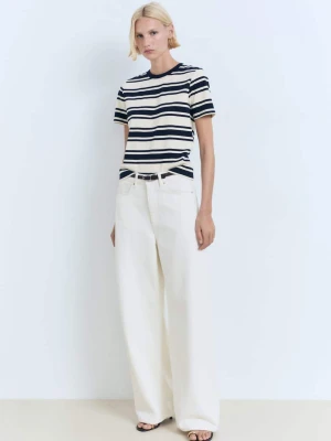 MANGO - Koszulka bawełniana z kontrastowym kołnierzykiem brązowy - - Kobieta