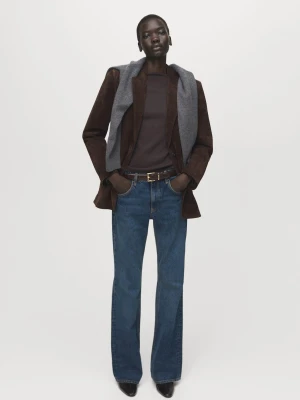 MANGO - Koszulka z dekoltem w łódkę i długim rękawem czekoladowy - - Kobieta