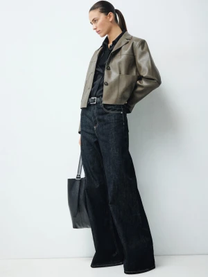 Kurtka ze sztucznej skóry z kieszeniami oliwkowozielony - Kobieta - - MANGO