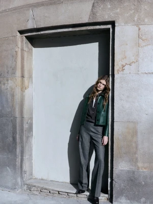 MANGO - Kurtka ze sztucznej skóry z kieszeniami zielony - - Kobieta