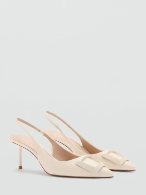 Lakierowane buty na obcasie kremowy / écru - Kobieta - - MANGO