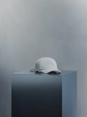 MANGO MAN - Czapka water-repellent z technologią Coolmax® lodowy szary - Rozmiar uniwersalny - Mężczyzna