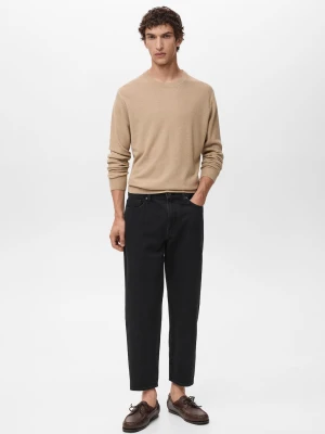 MANGO MAN - Jeansy Sammy o skróconym kroju carrot fit black denim - - Mężczyzna