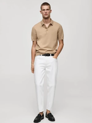 MANGO MAN - Dżinsy cropped tapered fit złamana biel - - Mężczyzna