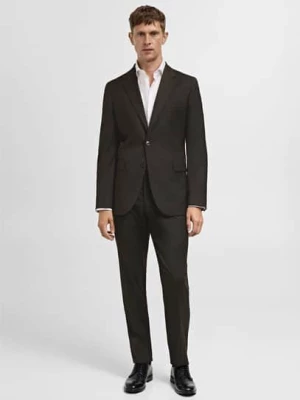 MANGO MAN - Spodnie od garnituru slim fit z tkaniny comfort stretch brązowy - - Mężczyzna