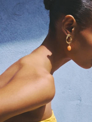 MANGO - Okrągłe kolczyki z koralikiem złoty - Rozmiar uniwersalny - Kobieta