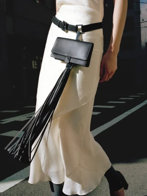 Pasek z odpinanym portmonetką 100% skóra czarny - Kobieta - - MANGO