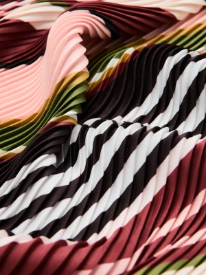 MANGO - Plisowana apaszka ze wzorem kasztanowy - Rozmiar uniwersalny - Kobieta