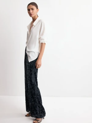 Proste spodnie devoré ciemnoniebieski - Kobieta - - MANGO