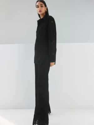 MANGO - Proste spodnie z ażurowymi haftami czarny - - Kobieta