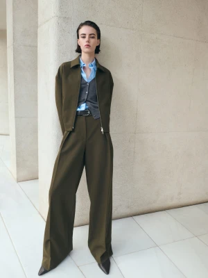 MANGO - Proste spodnie z paskiem khaki - - Kobieta