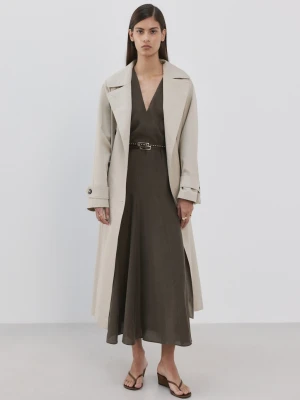 Rozkloszowana sukienka z podwójnym paskiem brązowy - Kobieta - - MANGO