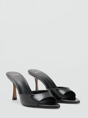 Sandały na szpiczastym obcasie czarny - Kobieta - - MANGO