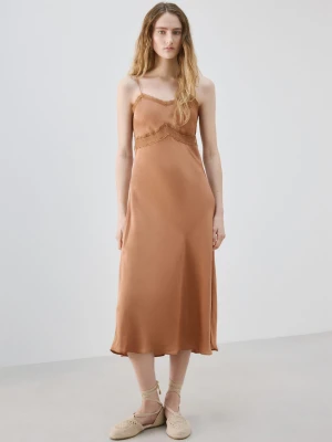 Satynowa koszula nocna na ramiączkach miedziany - Kobieta - - MANGO