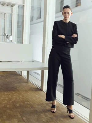 MANGO - Spodnie garniturowe z średnim stanem czarny - - Kobieta