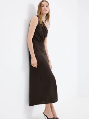 Sukienka asymetryczna z drapowaniem brązowy - Kobieta - - MANGO