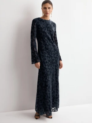 Sukienka devoré z rozkloszowanymi rękawami ciemnoniebieski - Kobieta - - MANGO