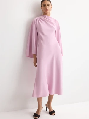 Sukienka satynowa z rozszerzanym rękawem pastelowy róż - Kobieta - - MANGO
