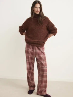 MANGO - Golf z dzianiny bouclé koniakowy - - Kobieta