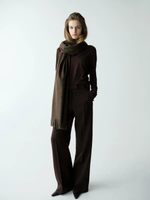 Sweter z dzianiny z dekoltem w szpic czekoladowy - Kobieta - - MANGO