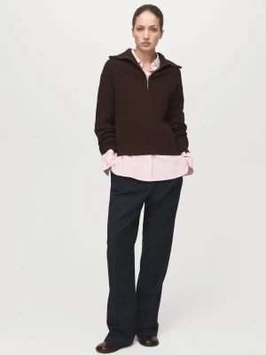 Sweter z kontrastowym kołnierzem i suwakiem czekoladowy - Kobieta - - MANGO