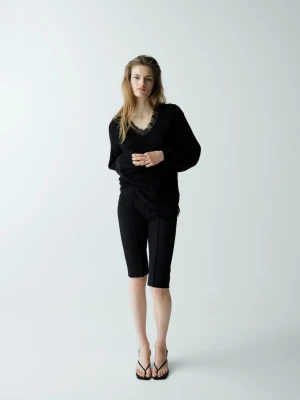 MANGO - Sweter z łączonych materiałów z koronką czarny - - Kobieta