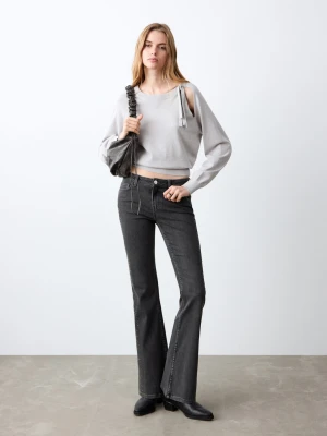 MANGO TEEN - Dżinsy o kroju flare ze strasem black denim - - Dziewczyna