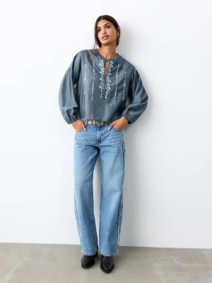 MANGO TEEN - Haftowana bluzka z wiązaniem błękitny - - Dziewczyna