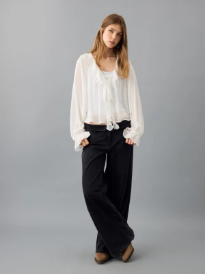 MANGO TEEN - Lejąca bluzka z falbanami złamana biel - - Dziewczyna