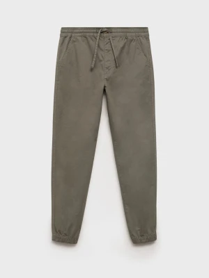 MANGO TEEN - Spodnie joggery z elastycznym pasem khaki - - Chłopak