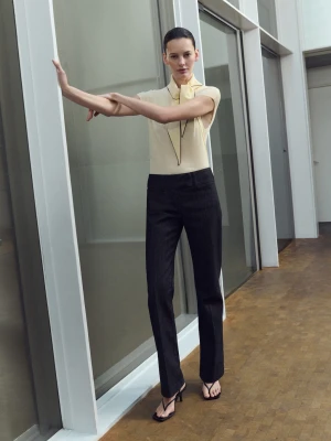 MANGO - Top z dzianiny z apaszką pastelowy żółty - - Kobieta