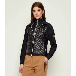 Marc Cain Bezrękawnik | Straight fit