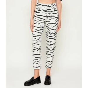 Marc Cain Jeansy FEURA | Regular Fit