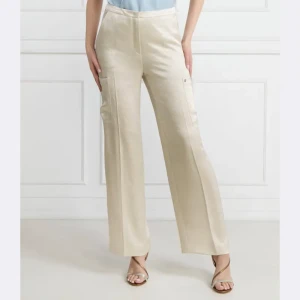 Marc Cain Spodnie cargo | Straight fit